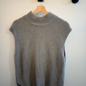 Abercrombie Women’s Sleeveless Ribbed Mock Neck Sweater - Gray